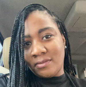 Meet your Posher, Danette